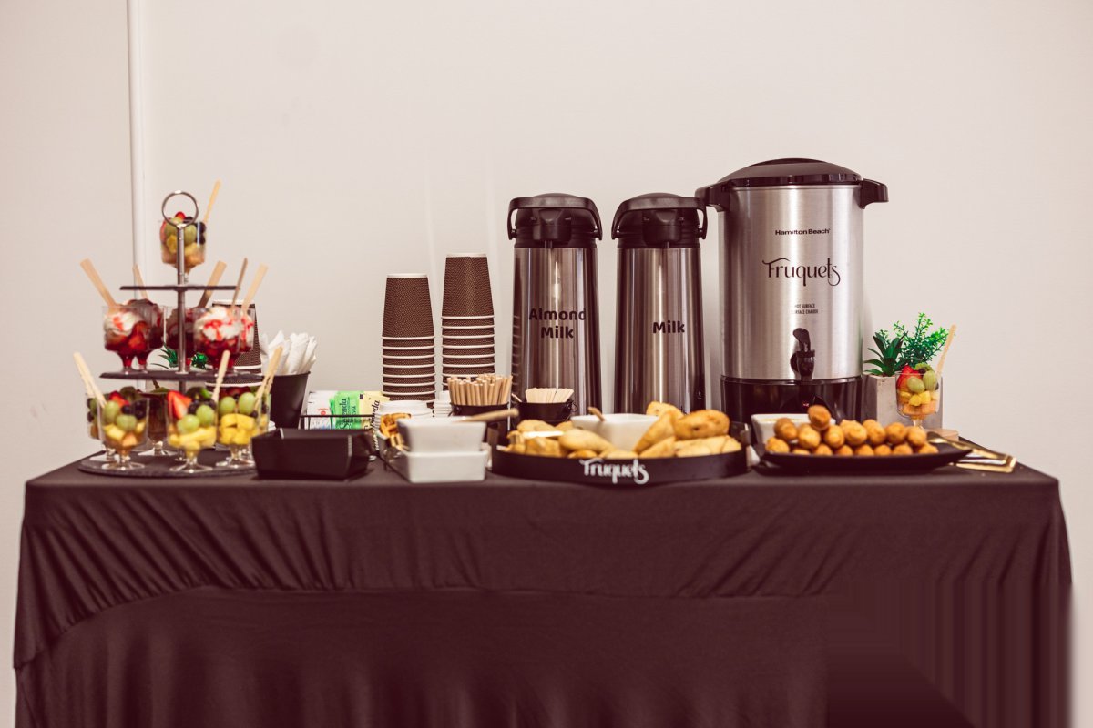 Fruquets event catering table